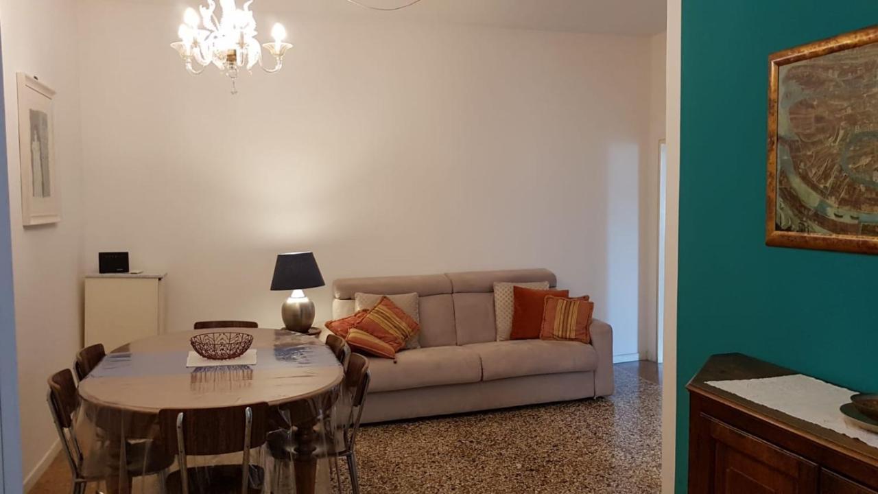 Residenza Emilia Apartment Venice Exterior photo